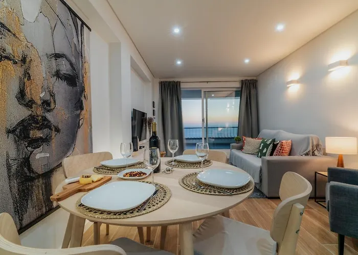 The View House - * Σεσίμπρα